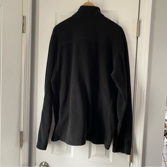 Patagonia zip up Fleece - Picture 2 of 7